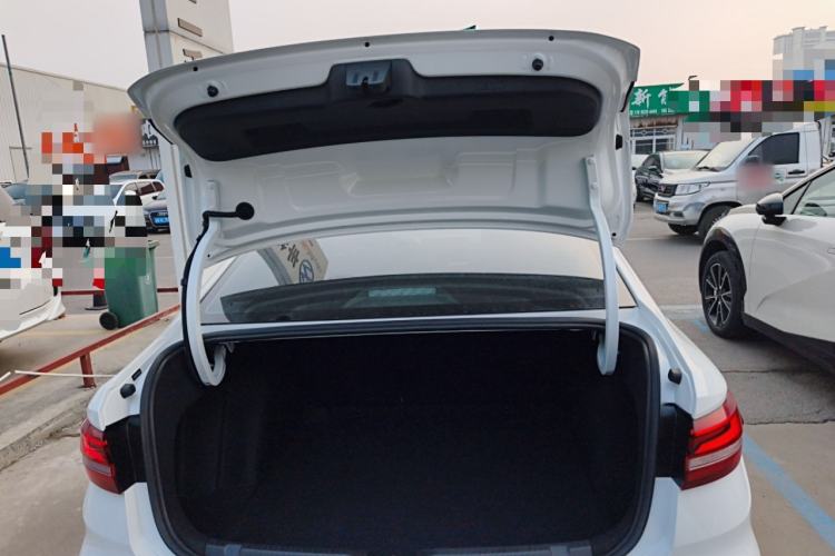 Used Volkswagen Lavida 2024 300TSI DSG Starry Sky Leading Edition Trunk