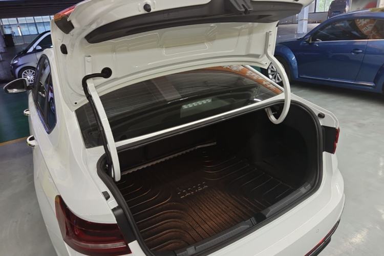 Used Volkswagen Lavida 2024 1.5L Automatic Starry Sky 5 Million Edition Trunk