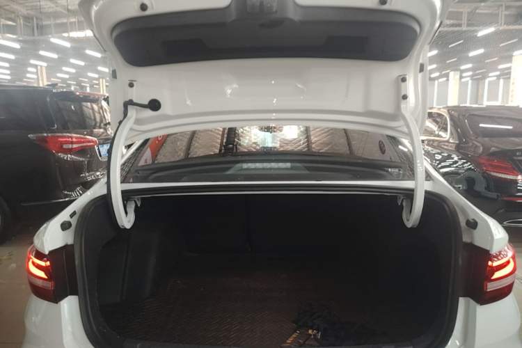 Used Volkswagen Lavida 2024 1.5L Automatic Starry Sky 5 Million Edition Trunk