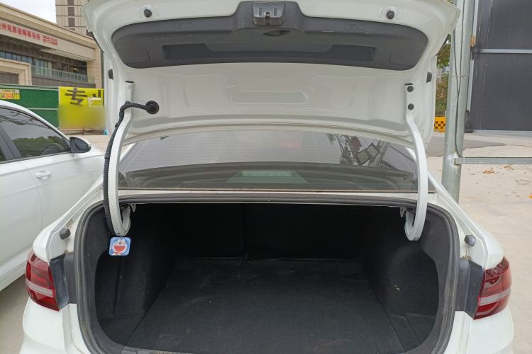 Used Volkswagen Lavida 2024 1.5L Automatic DeYi Edition Trunk
