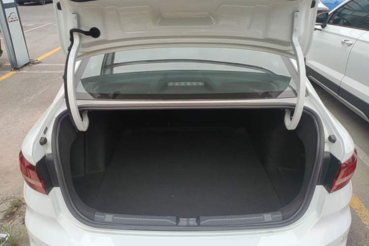 Used Volkswagen Lavida 2024 300TSI DSG Starry Sky Leading Edition Trunk