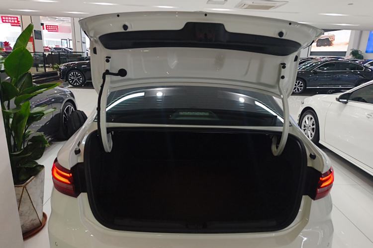 Used Volkswagen Lavida 2024 1.5L Automatic 5 Million Edition Trunk