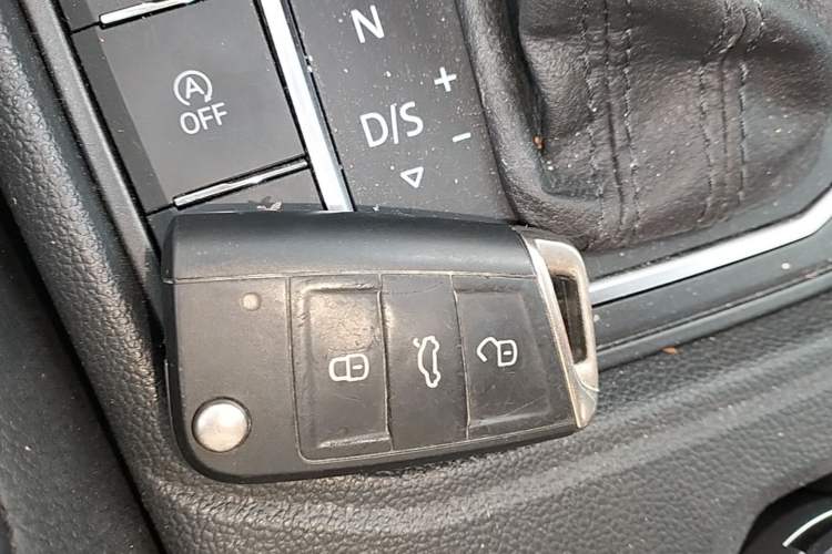 Used Volkswagen Lavida 2024 300TSI DSG Starry Sky Deluxe Edition Vehicle Key