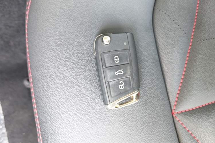 Used Volkswagen Lavida 2024 300TSI DSG Starry Sky Leading Edition Vehicle Key