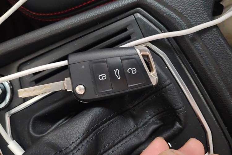 Used Volkswagen Lavida 2024 300TSI DSG Starry Sky Deluxe Edition Vehicle Key