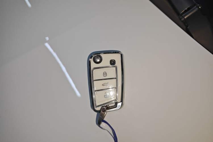 Used Volkswagen Lavida 2024 1.5L Automatic Full-Comfort Version Vehicle Key