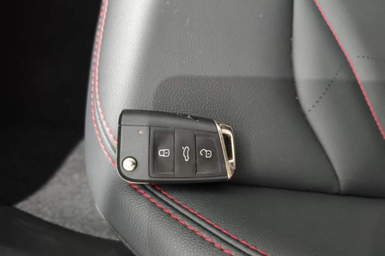 Used Volkswagen Lavida 2024 300TSI DSG Starry Sky Leading Edition Vehicle Key