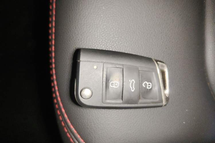 Used Volkswagen Lavida 2024 300TSI DSG Starry Sky Leading Edition Vehicle Key