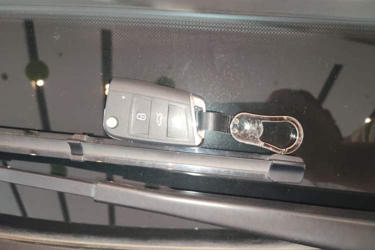 Used Volkswagen Lavida 2024 300TSI DSG Full-Comfort Edition Vehicle Key