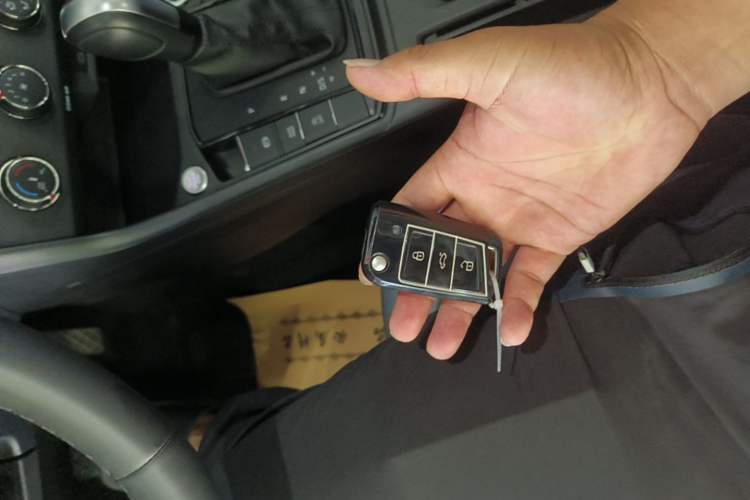 Used Volkswagen Lavida 2024 1.5L Automatic 5 Million Edition Vehicle Key