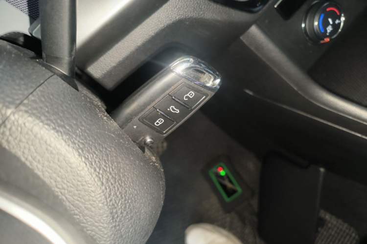Used Volkswagen Lavida 2024 1.5L Automatic DeYi Edition Vehicle Key