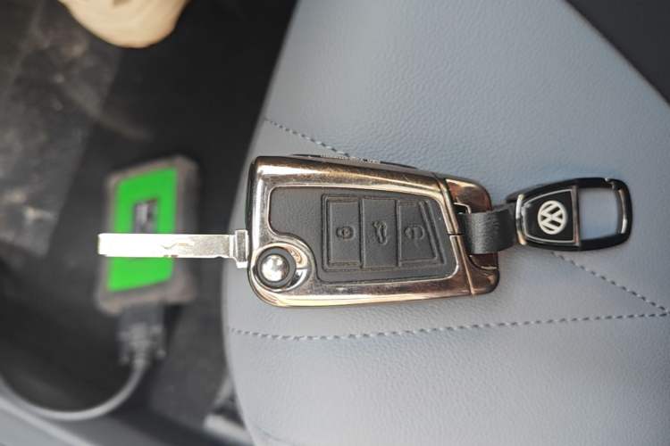 Used Volkswagen Lavida 2024 1.5L Automatic Starry Sky 5 Million Edition Vehicle Key