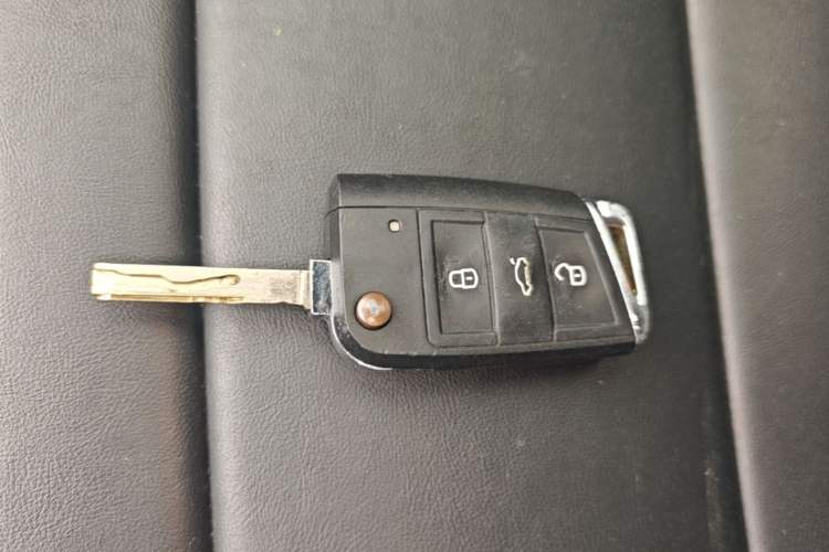 Used Volkswagen Lavida 2024 1.5L Automatic DeYi Edition Vehicle Key