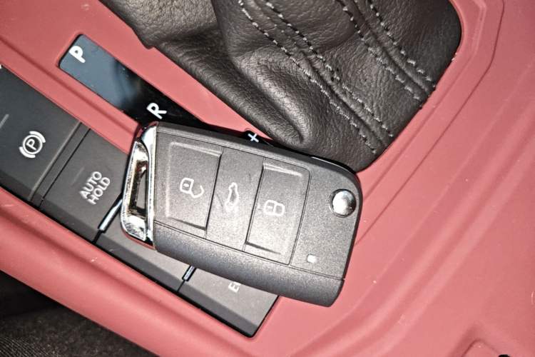 Used Volkswagen Lavida 2024 300TSI DSG Starry Sky Leading Edition Vehicle Key