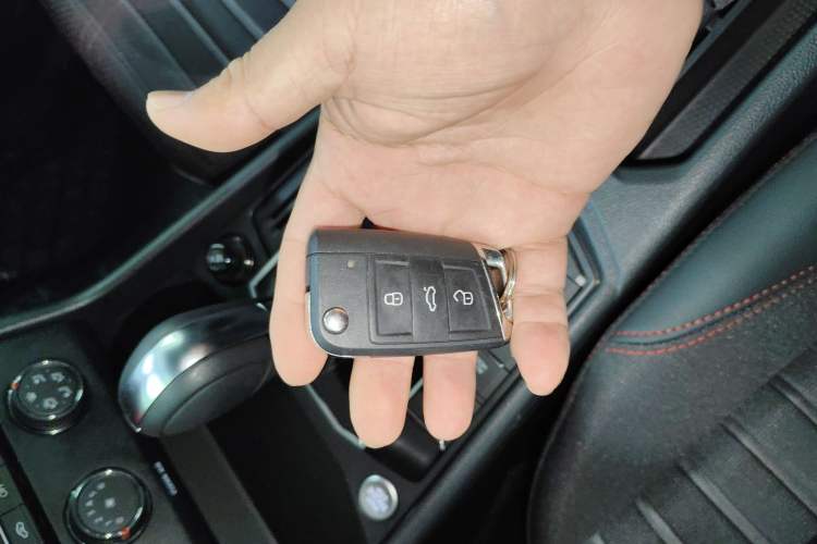Used Volkswagen Lavida 2024 300TSI DSG Starry Sky Deluxe Edition Vehicle Key