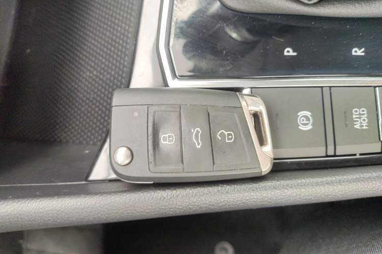 Used Volkswagen Lavida 2024 300TSI DSG Starry Sky Leading Edition Vehicle Key