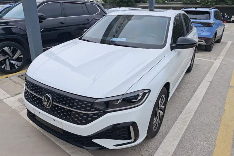 Used Volkswagen Lavida 2024 300TSI DSG Starry Sky Leading Edition Guazi used car, China used car export, Used car for sale, Used cars, Cheapest cars for sale