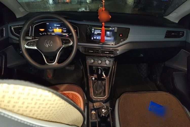 Used Volkswagen Lavida 2025 New Sharp 1.5L Outstanding New Vision Edition Center Console