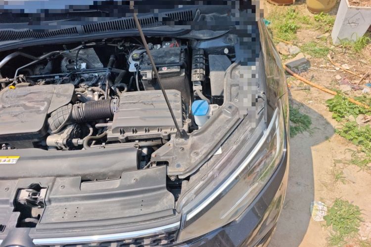 Used Volkswagen Lavida 2025 New Sharp 1.5L Outstanding New Edition Engine Bay Left
