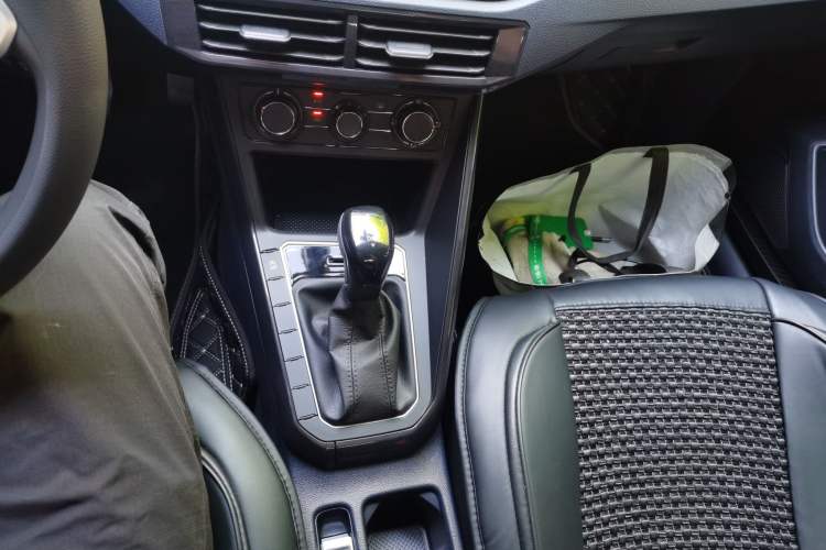 Used Volkswagen Lavida 2025 New Sharp 1.5L Outstanding New Edition Gear Lever