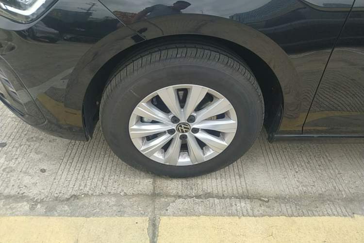 Used Volkswagen Lavida 2025 New Sharp 1.5L Outstanding New Edition Left Front Wheel Hub