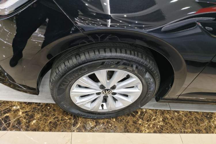 Used Volkswagen Lavida 2025 New Sharp 1.5L Outstanding New Edition Left Front Wheel Hub
