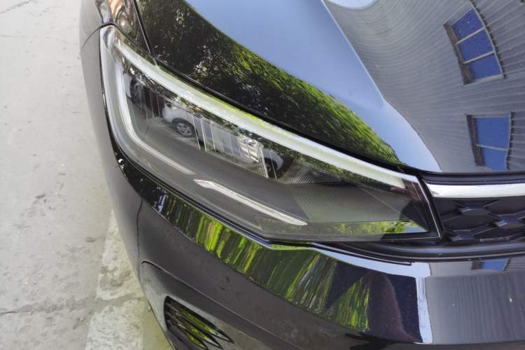 Used Volkswagen Lavida 2025 New Sharp 1.5L Outstanding New Edition Right Front Headlight