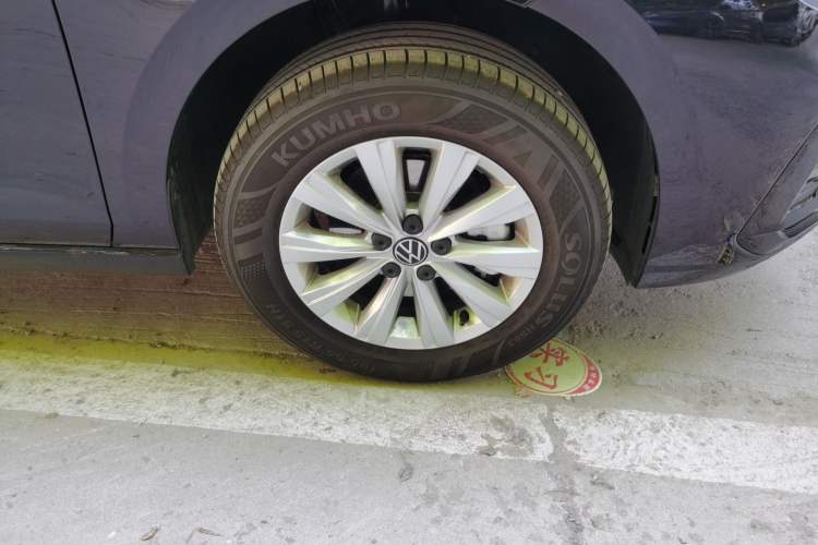 Used Volkswagen Lavida 2025 New Sharp 1.5L Outstanding New Edition Right Front Wheel Hub