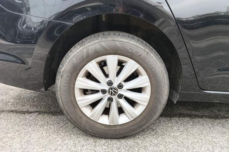 Used Volkswagen Lavida 2025 New Sharp 1.5L Outstanding New Edition Right Rear Wheel Hub