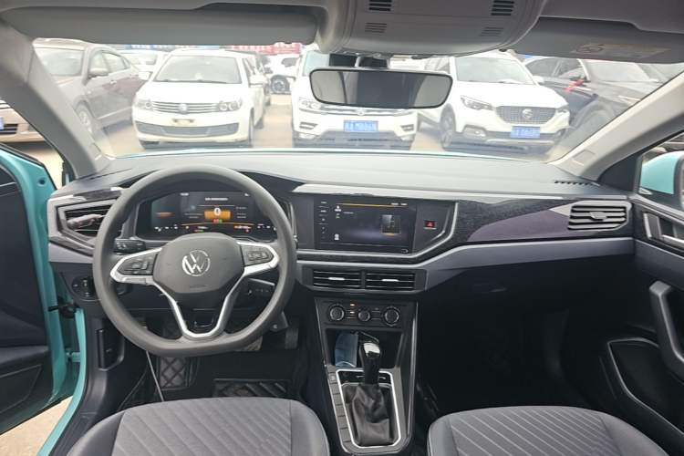 Used Volkswagen Lavida 2025 New Sharp 1.5L Outstanding New Edition Center Console