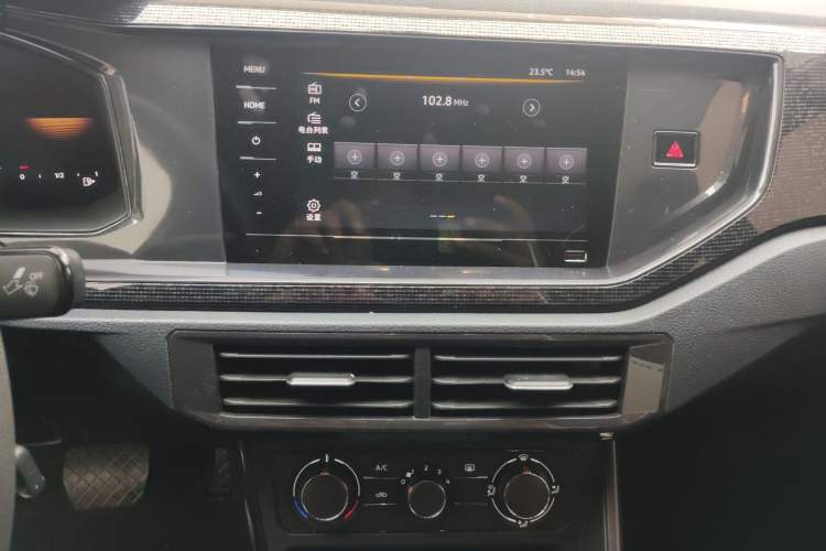 Used Volkswagen Lavida 2025 New Sharp 1.5L Outstanding New Edition Audio And AC Panel