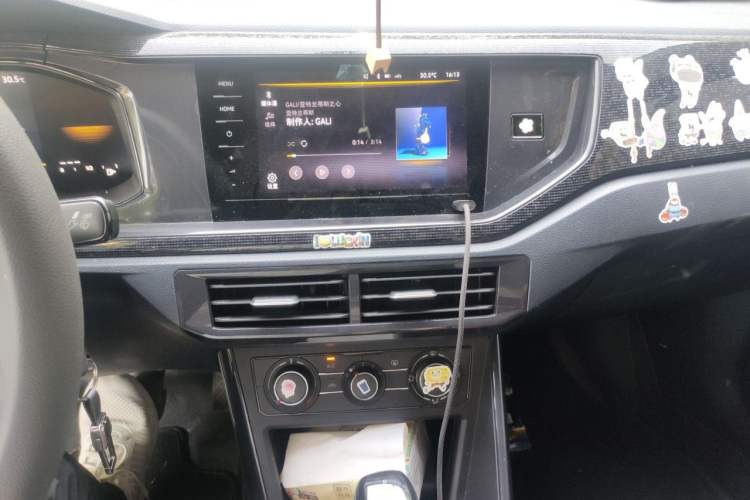 Used Volkswagen Lavida 2025 New Sharp 1.5L Outstanding New Edition Audio And AC Panel