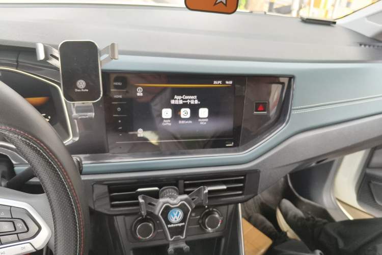 Used Volkswagen Lavida 2025 New Sharp 1.5L New Vision Edition Audio And AC Panel