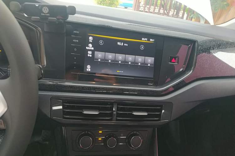Used Volkswagen Lavida 2025 New Sharp 1.5L Outstanding New Edition Audio And AC Panel