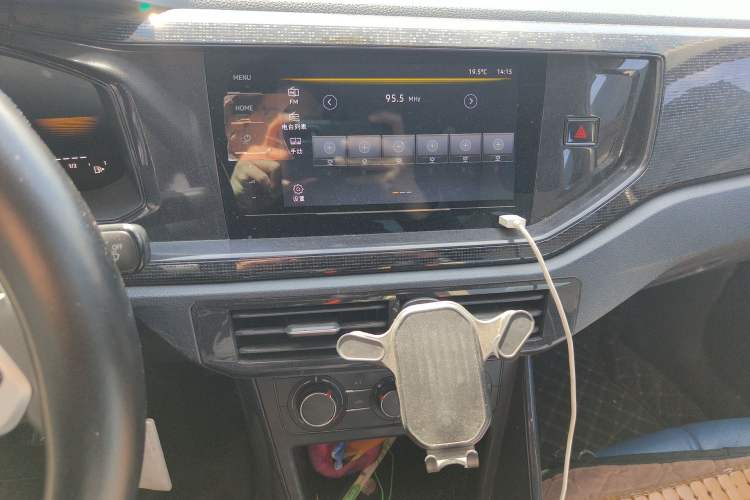 Used Volkswagen Lavida 2025 New Sharp 1.5L Outstanding New Edition Audio And AC Panel