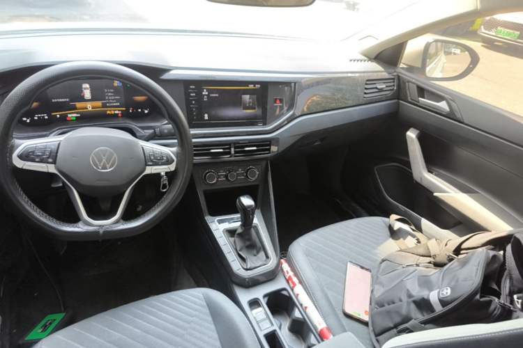 Used Volkswagen Lavida 2025 New Sharp 1.5L Outstanding New Edition Audio And AC Panel