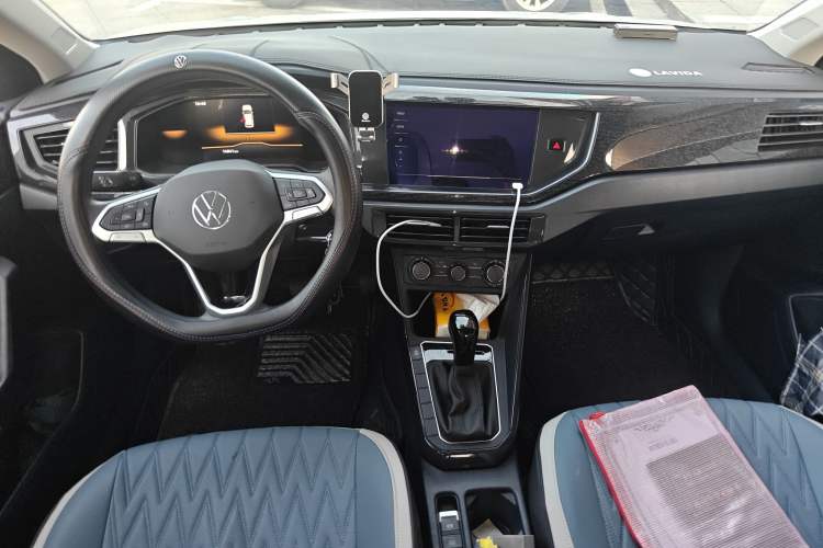 Used Volkswagen Lavida 2025 New Sharp 1.5L Outstanding New Edition Center Console
