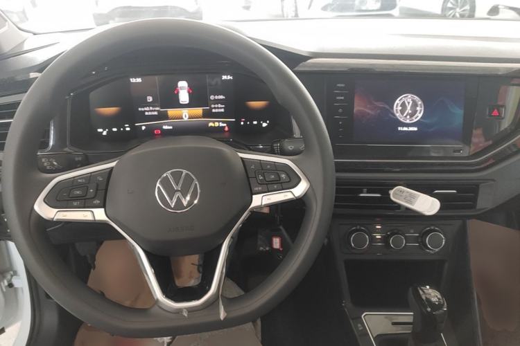 Used Volkswagen Lavida 2025 New Sharp 1.5L Outstanding New Edition Center Console