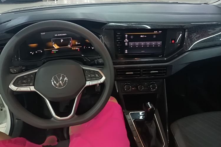 Used Volkswagen Lavida 2025 New Sharp 1.5L Outstanding New Edition Center Console