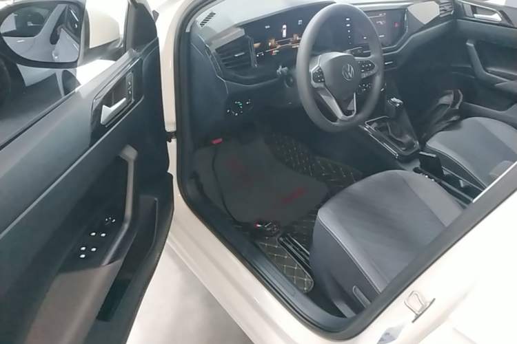 Used Volkswagen Lavida 2025 New Sharp 1.5L Outstanding New Edition Driver Seat