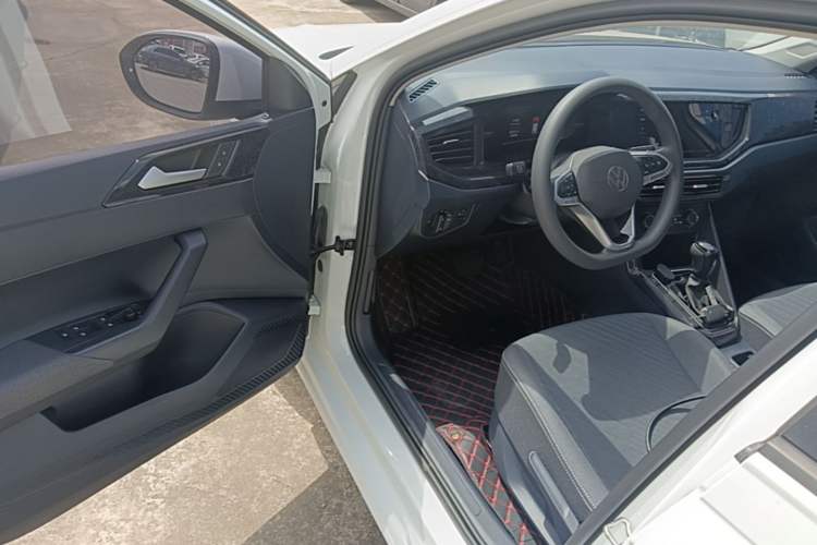 Used Volkswagen Lavida 2025 New Sharp 1.5L Outstanding New Edition Driver Seat