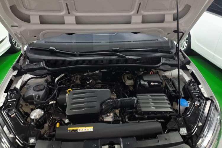 Used Volkswagen Lavida 2025 New Sharp 1.5L Outstanding New Edition Engine Bay