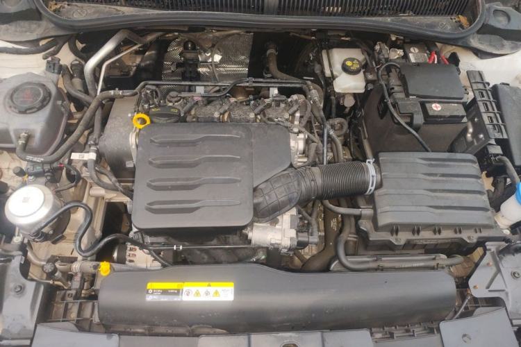 Used Volkswagen Lavida 2025 New Sharp 1.5L Outstanding New Vision Edition Engine Bay