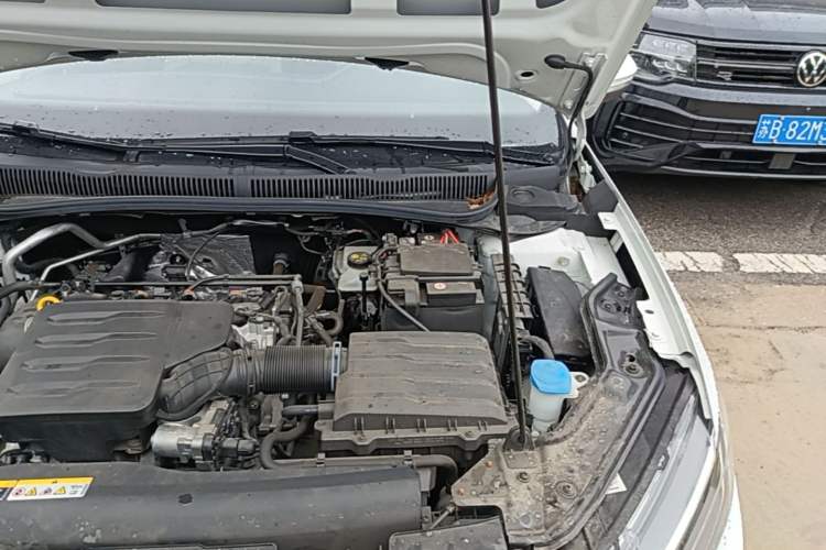 Used Volkswagen Lavida 2025 New Sharp 1.5L Outstanding New Vision Edition Engine Bay Left
