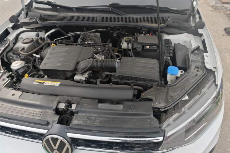 Used Volkswagen Lavida 2025 New Sharp 1.5L Outstanding New Vision Edition Engine Bay Left