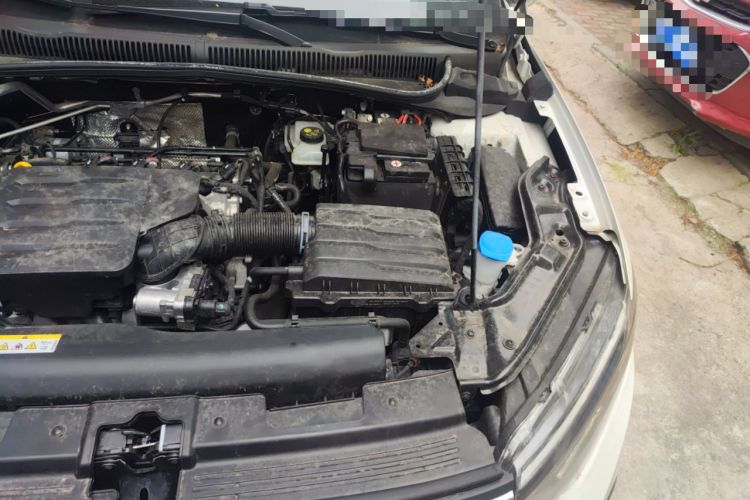 Used Volkswagen Lavida 2025 New Sharp 1.5L Outstanding New Edition Engine Bay Left