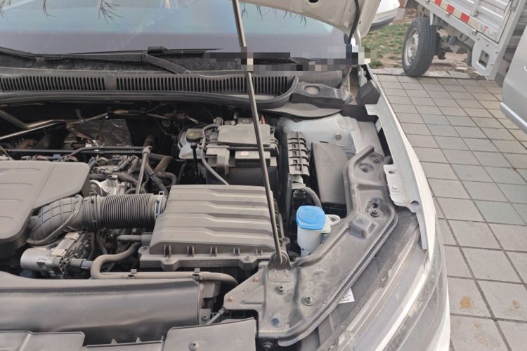 Used Volkswagen Lavida 2025 New Sharp 1.5L Outstanding New Edition Engine Bay Left