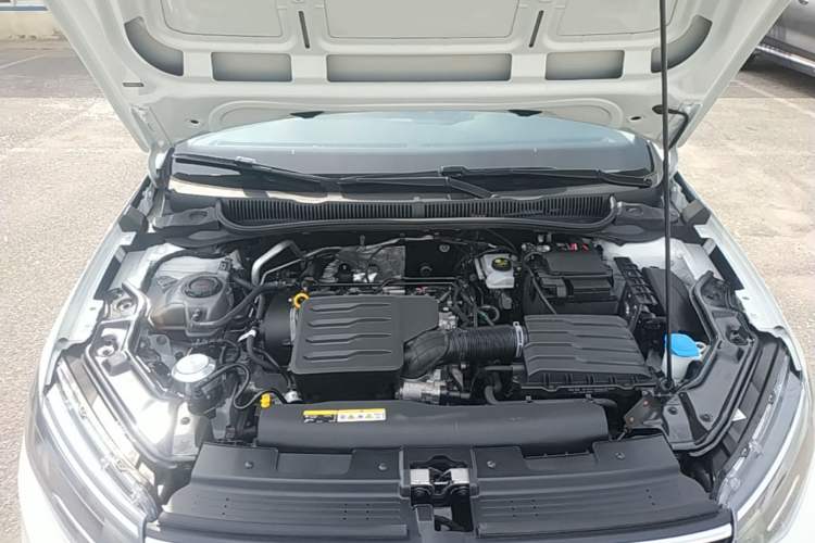 Used Volkswagen Lavida 2025 New Sharp 1.5L Outstanding New Edition Engine Bay