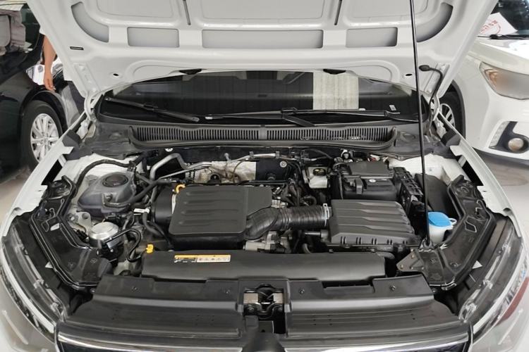 Used Volkswagen Lavida 2025 New Sharp 1.5L Outstanding New Edition Engine Bay