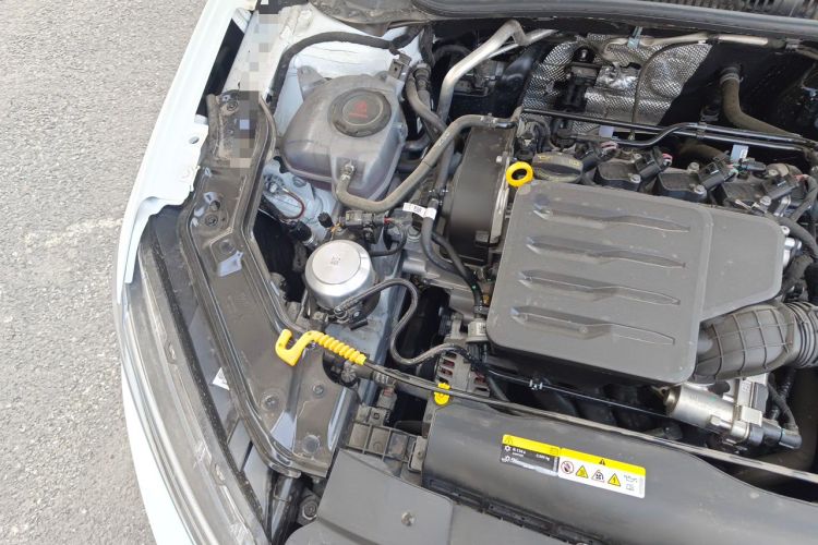 Used Volkswagen Lavida 2025 New Sharp 1.5L Outstanding New Edition Engine Bay Right